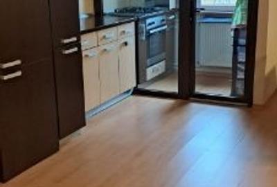 Apartament cu 3 camere decomandat în Drumul Taberei - 4
