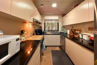 Casă cu 5 camere cu Teren 174.80000305176 Mp în Central - 4