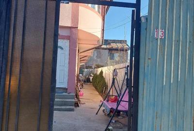 Casă cu 5 camere cu Teren 250 Mp în Măgurele - 1