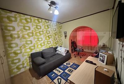 Apartament cu 3 camere decomandat, mobilat în Rovine - 3