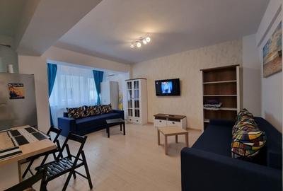 Apartament cu 2 camere decomandat, mobilat în Central