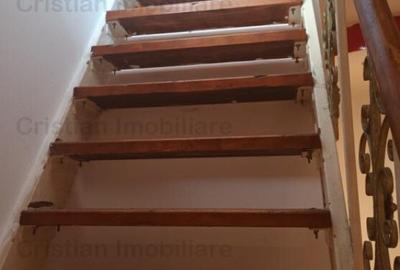 Apartament la curte in imobil P 1 zona Centru Istoric - 2