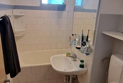 Garsonieră decomandată în Muncii