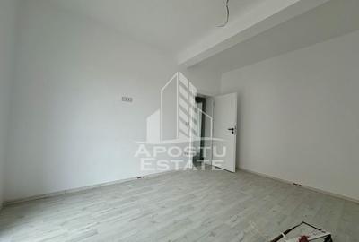 Apartament cu 2 camere, decomandat, etaj intermediar, zona Cl. Urseni - 4