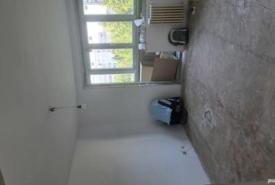 De vanzare apartament cu 2 camere Drumul Taberei - 2