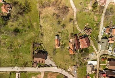 FILM! Pe domeniu de 6.500 mp teren, casa parinteasca, in mag - 14