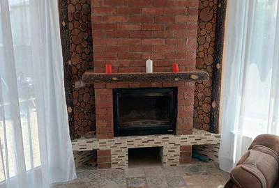 Casă cu 6 camere cu Teren 450 Mp în Suplac - 1
