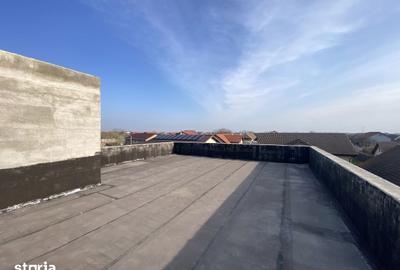 Casă cu 5 camere cu Teren 200 Mp în Sânmihaiu Român - 9