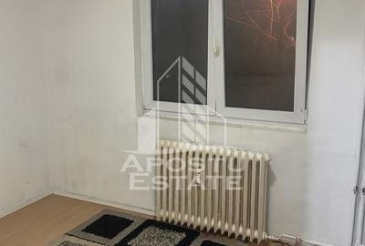 Apartamentul cu 2 camere, balcon, parter inalt, zona Sagului - 2