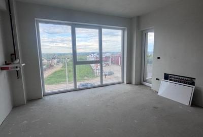 Apartament etaj intermediar, bloc nou , Radauti