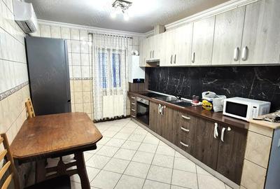 Apartament 2 camere, etaj 4 Bd. Independen?ei (Micro 17), Satu Mare | 290 - 3
