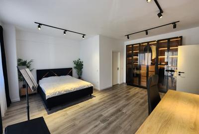 Apartament cu 3 camere decomandat, mobilat în Cug - 2