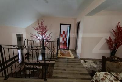 Casa de vanzare, cu 4 camere, 300 mp, zona exterior sud - 1