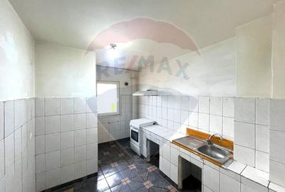 Apartament 3 camere VANZARE  zona Orizont SCHIMB - 1