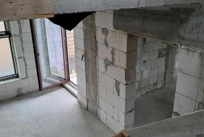 Casă cu Teren 577 Mp în Bujac - 2