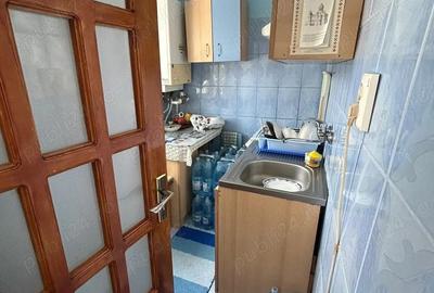 Garsonieră decomandată în Central - 5