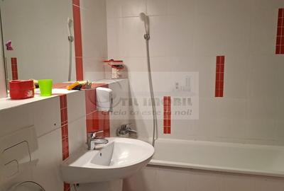 Apartament cu 4 camere decomandat în Central - 6