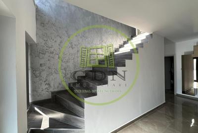 Casă individuală cu 7 camere cu Canalizare în Cârcea - 4