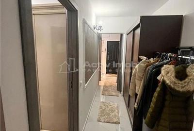 Apartament cu 3 camere decomandat în Central - 2