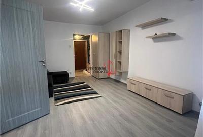 Apartament cu 3 camere semidecomandat, mobilat în Tineretului - 3