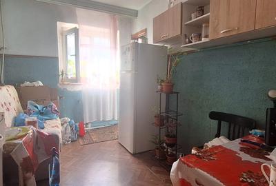 SUPEROCAZIE ! POARTA 6 APARTAMENT 2 CAMERE DECOMANDATE 2 BALCOANE 62 MP. 75.00 E - 5