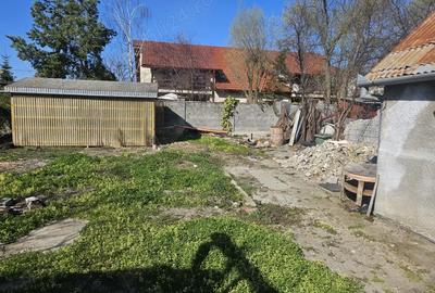 Casă cu Teren 375 Mp în Ronaț - 1