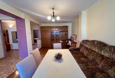 Apartament cu 4 camere decomandat, mobilat în Central - 2