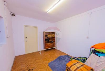 Spatiu Comercial de Vanzare sau de Inchiriat - 4