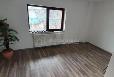 Casă cu 6 camere cu Teren 350 Mp în Central - 14