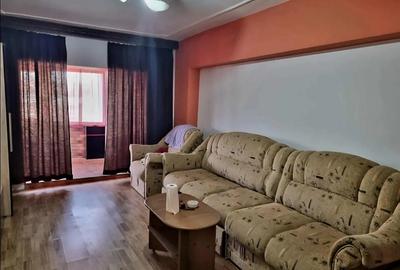 Apartament 2 camere Confectii - 1