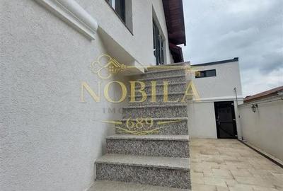 Spațiu comercial, de 400 mp, în Central - 12