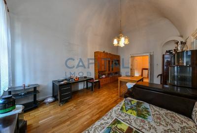 Casa in cladire istorica in centrul orasului Gherla - 17