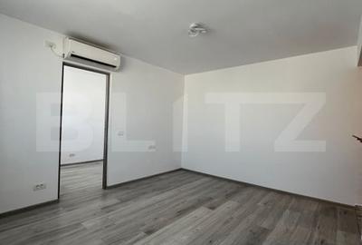 Apartament cu 2 camere, semidecomandat, 34 mp, zona Micro 3 Apartament cu 2 camere, semidecomandat, 34 mp, zona Micro 3 - 4