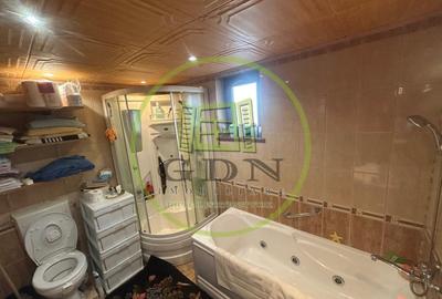 Casă individuală cu 4 camere cu Canalizare în Hipodrom 3 - 12