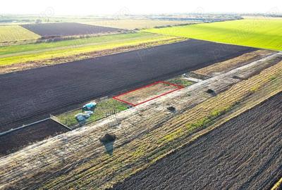 Teren de 743 mp, în Central - 5