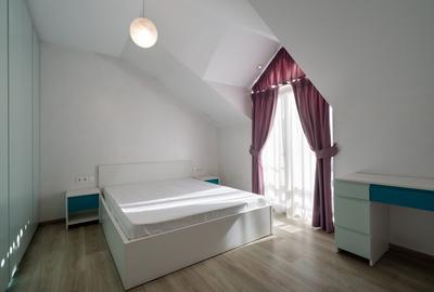 Apartament cu 4 camere decomandat, mobilat în 13 Septembrie - 10