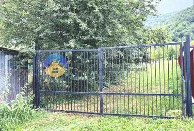 TEREN intravilan comuna TARCAU - STRAJA - 2