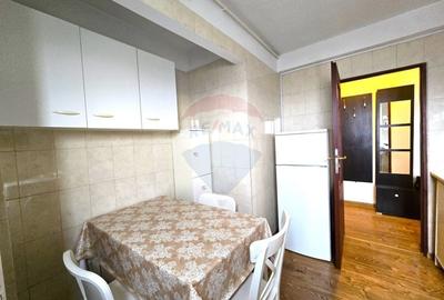 Apartament cu 3 camere semidecomandat, mobilat în Ștefan cel Mare - 12