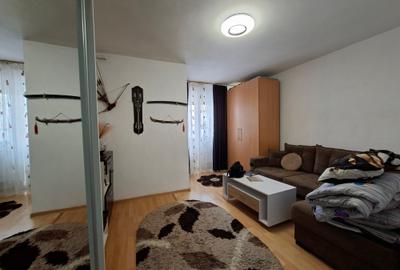 Garsonieră în Micro 15 - 1