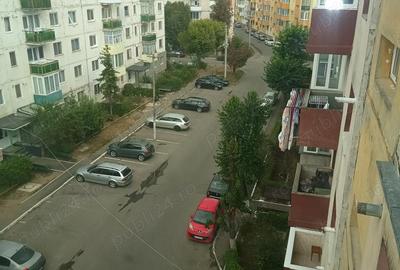 Apartament cu 3 camere decomandat în Central - 2