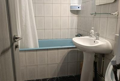 Apartament cu 2 camere decomandat în Central - 3