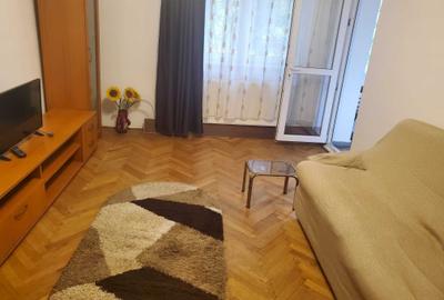 Apartament cu 3 camere semidecomandat în Nicolae Grigorescu