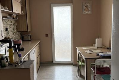 Apartament cu 2 camere decomandat în Central - 2
