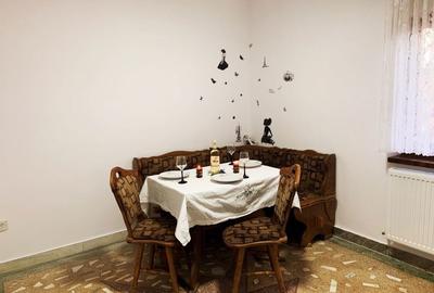 Casă cu 4 camere decomandat în Agigea - 7