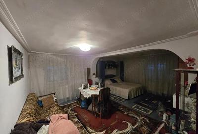 Casa ?i teren intravilan in suprafa?a de 1730 mp, Maracineni - 2