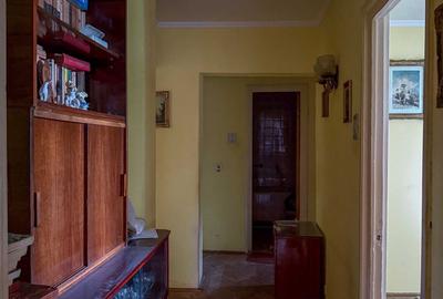 Apartament cu 4 camere semidecomandat în Central - 6