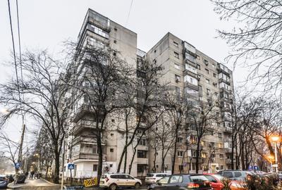 1 Mai nr. 29, 3 camere, 4/10, bloc stradal, c-tie 1980, bucatarie mare, 2 bai - 13