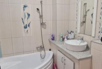 De vanzare apartament 3 camere in Selimbar - 6