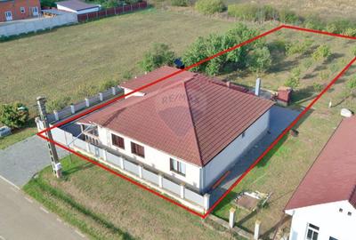 Casă cu 4 camere în Exterior Vest - 4