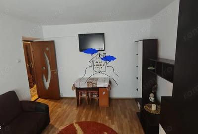 Apartament cu 2 camere decomandat în Tractorul - 2